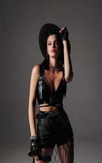 Шлюха Кира 30166